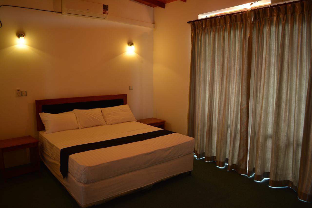 West Inn Kolombo Exteriér fotografie